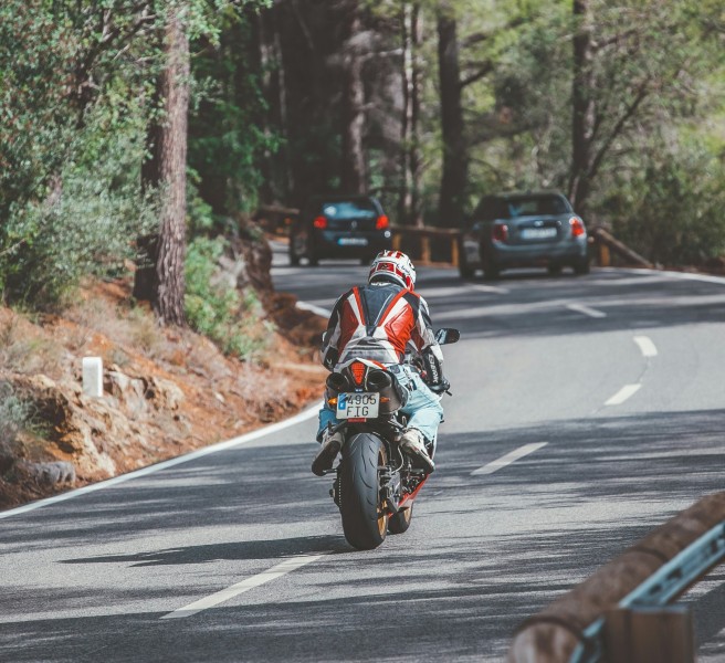 Motorradfahren mit Genuss Motorradfahren auf Passstraßen in Südtirol