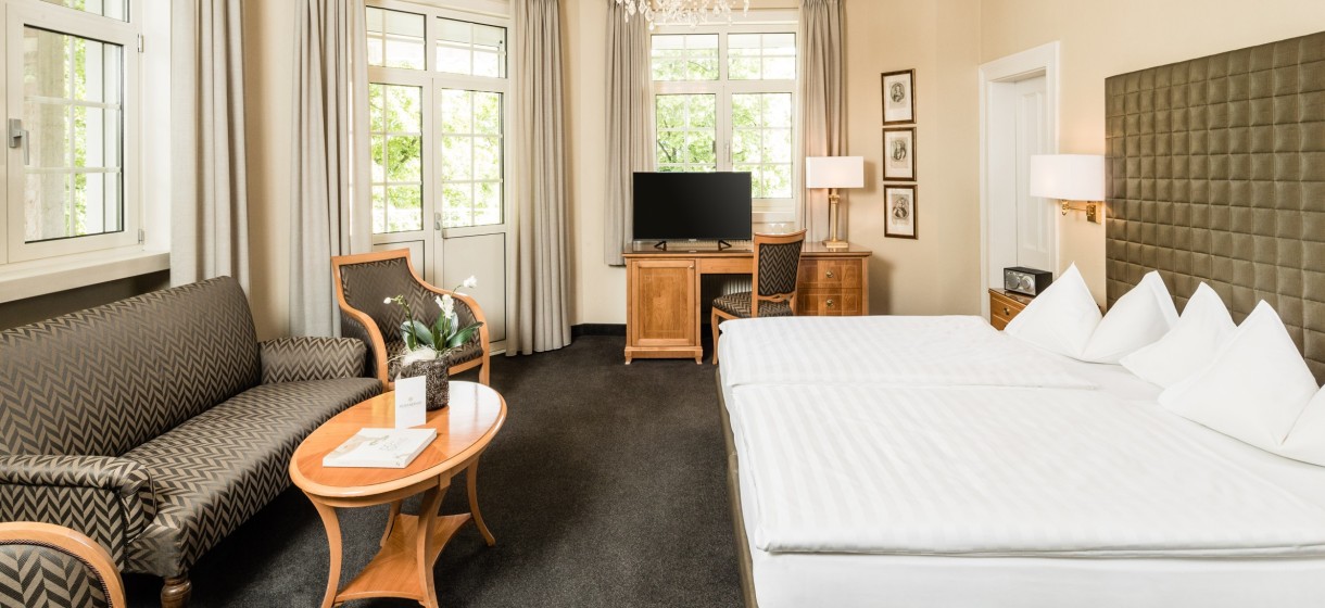 Meranerhof Doppelzimmer Wohnecke Wunderschönes Doppelzimmer im Meranerhof mit Wohn-und Schlafbereicht