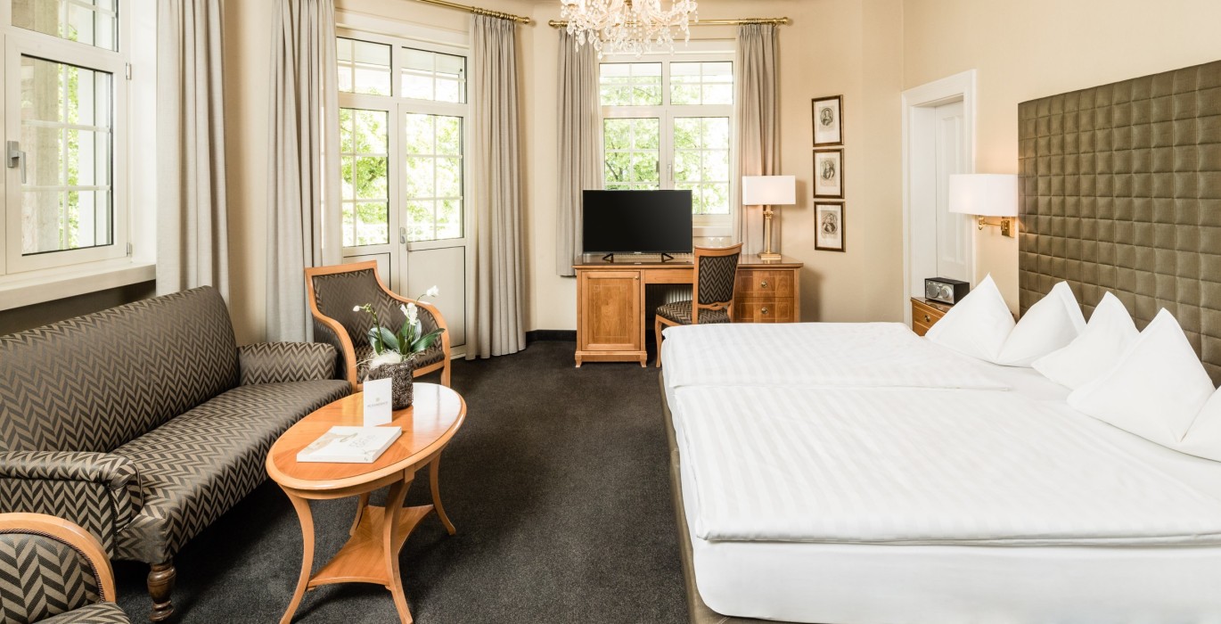 Wunderschönes Doppelzimmer im Meranerhof mit Wohn-und Schlafbereicht