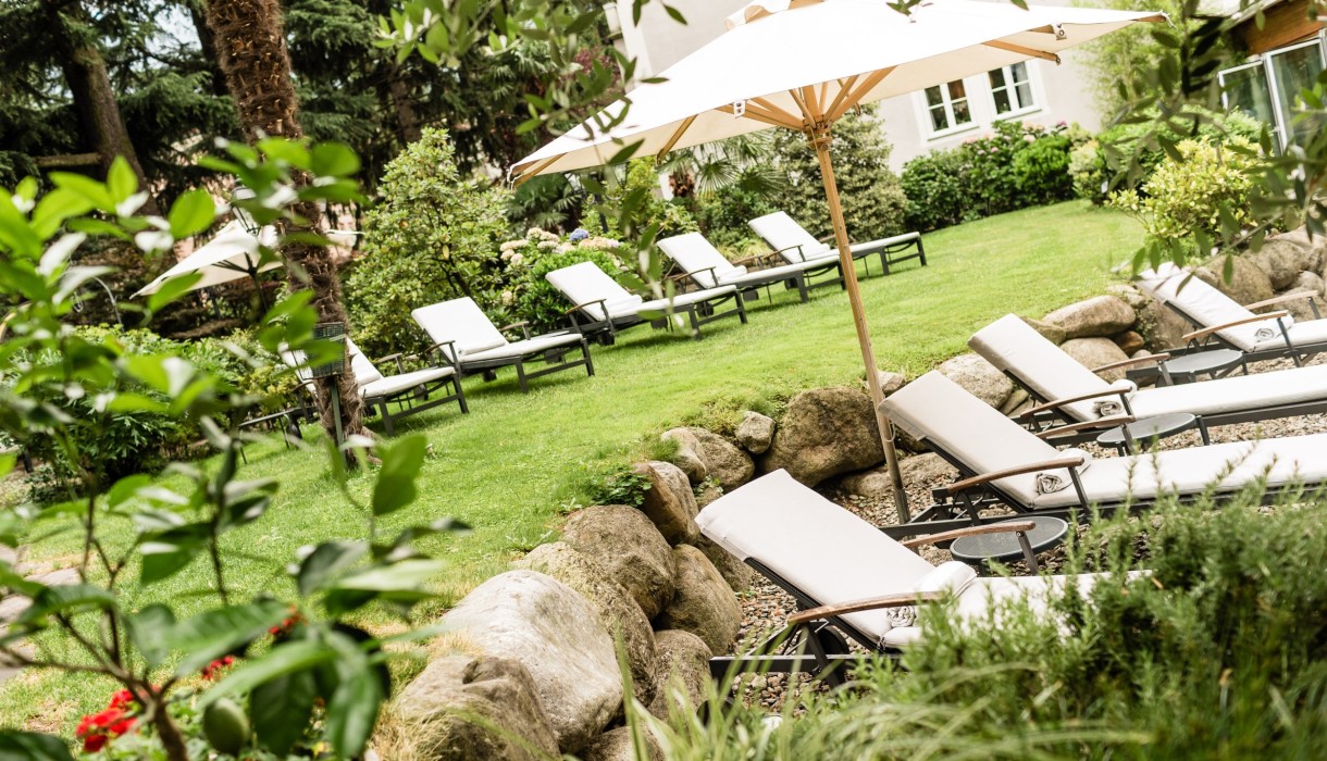 Garten im Hotel Meranerhof Stilvoller Garten im Hotel Meranerhof, Zentrum Meran