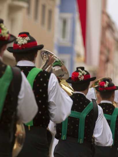 Musikkapelle Südtirol Musikkapelle Südtirol, Männer in der Tracht