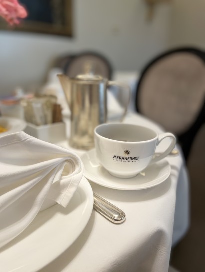 Detailbild Kaffee Meranerhof Frühstück im Meranerhof, Detailbild Kaffeetasse