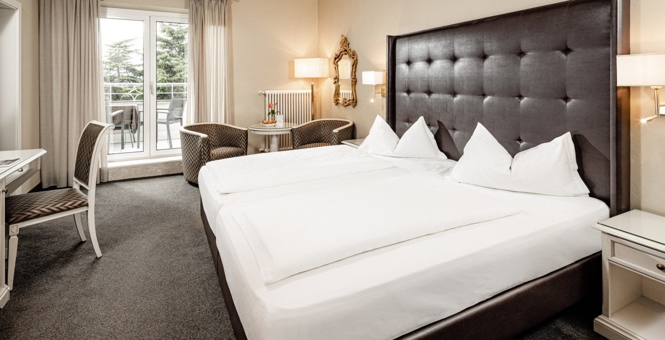 Dopplezimmer mit Gartenblick Doppelzimmer mit Balkon auf den Blick zum Garten, Meranerhof