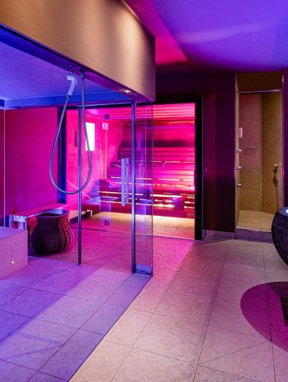Schöner Saunabereich in der Wellnessoase im Hotel Meranerhof