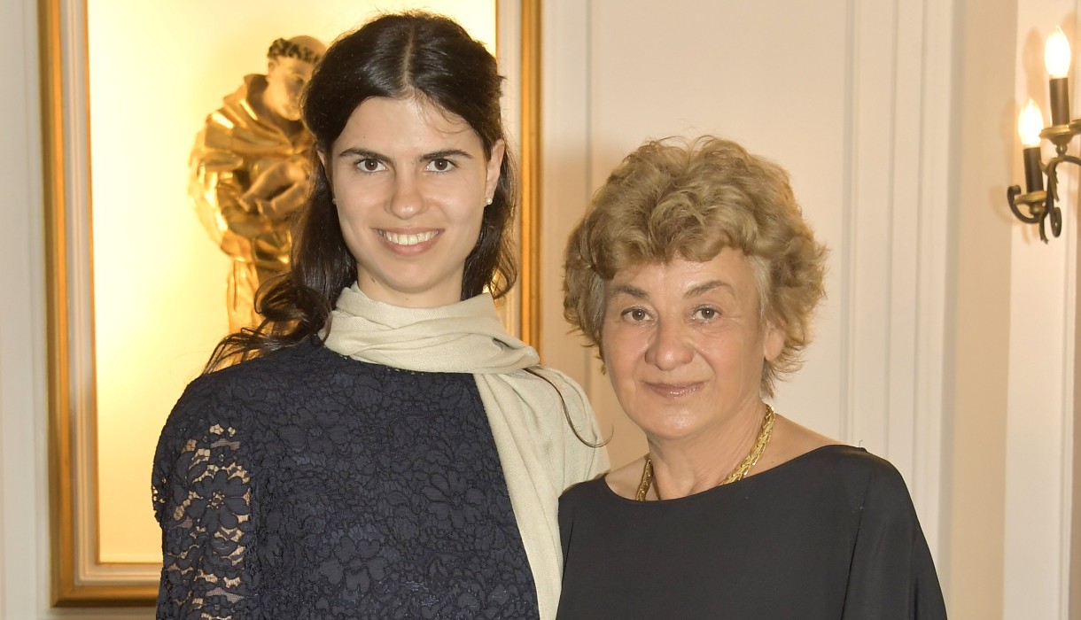 Meranerhof zwei Generationen, Ihre Gastgeberinnen